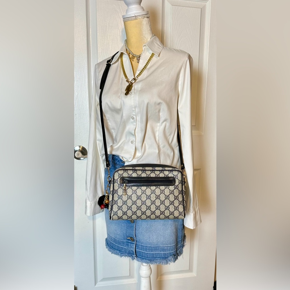 ✅Authentic GUCCI GG PVC Leather Crossbody Bag